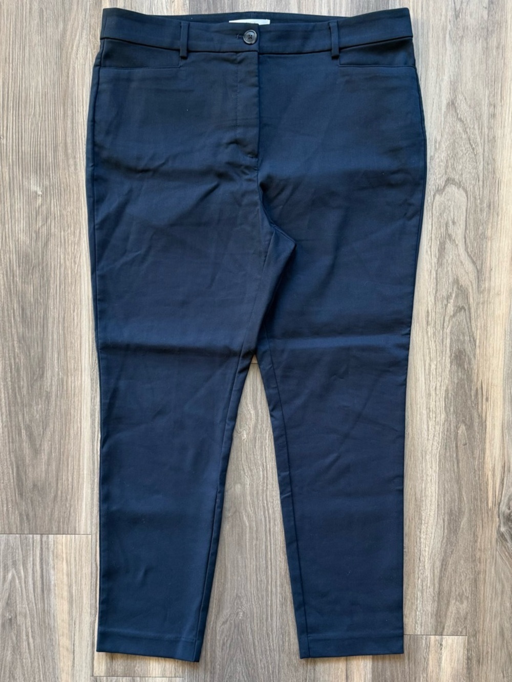 NWT LOFT Sutton Skinny Pants in Navy Blue Size 14
